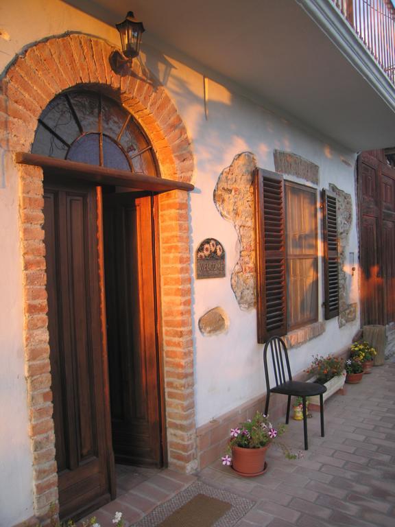Dalla Magna Livia L&L Brusasco Экстерьер фото
